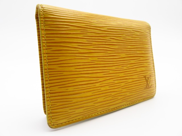 ルイヴィトン　パスケース