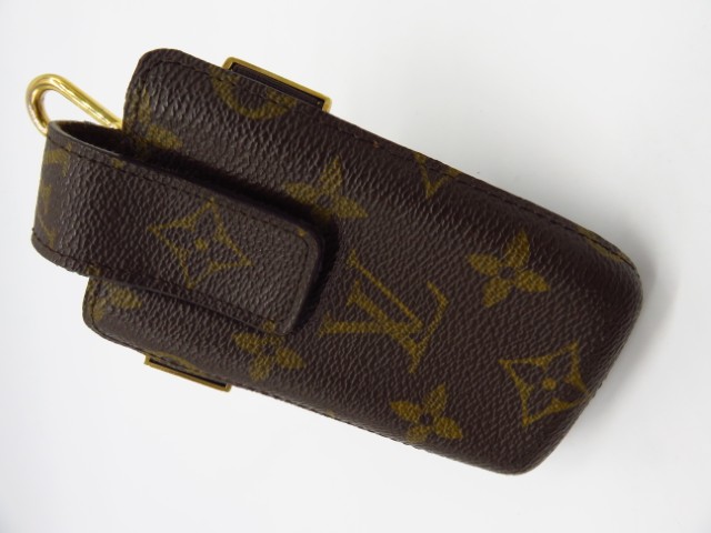 ルイヴィトン　携帯ケース